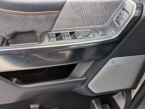 Used 2024 Ford F250 Platinum image 15