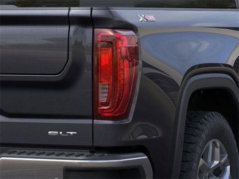New 2026 GMC Sierra 1500 SLT w/ SLT Premium Plus Package image 11