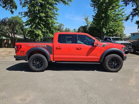 Used 2022 Ford F150 Raptor w/ Equipment Group 801A High AWD/4WD image 8
