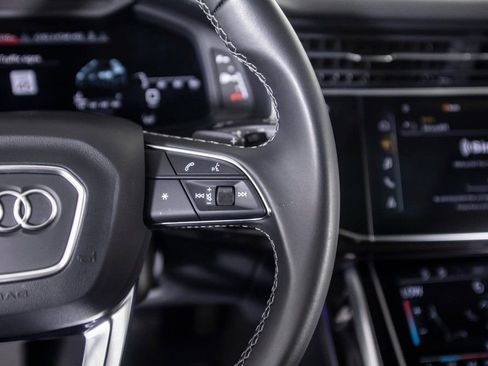 Used 2023 Audi Q8 Prestige image 34