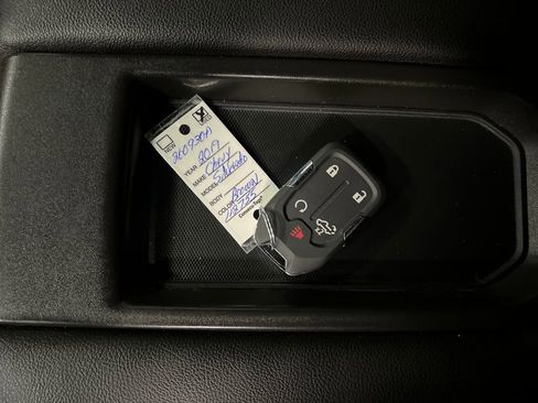 Used 2019 Chevrolet Silverado 1500 RST image 28