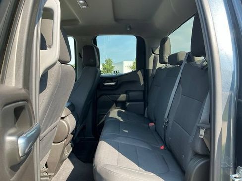 Used 2020 Chevrolet Silverado 1500 LT AWD/4WD image 34
