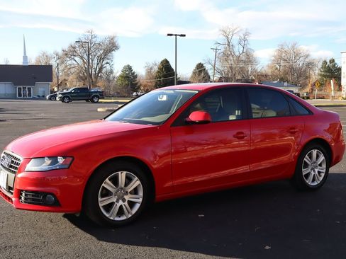 Used 2011 Audi A4 2.0T Premium image 10