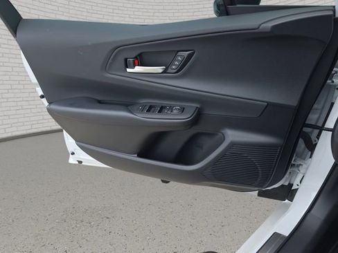 New 2026 Toyota Prius Plug-In Hybrid FWD image 27