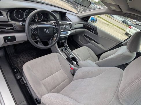 Used 2014 Honda Accord EX image 24