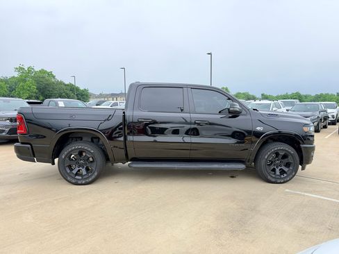 Used 2026 RAM 1500 Lone Star AWD/4WD image 4