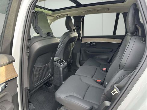 New 2025 Volvo XC90 T8 Plus w/ Protection Package Premier image 14