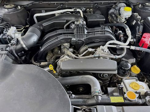 Used 2023 Subaru Outback Limited image 39