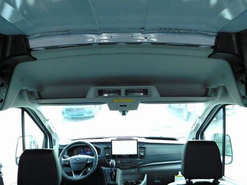 New 2026 Ford Transit 250 148 Medium Roof w/ Load Area Protection Package RWD image 10