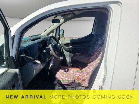 Used 2017 Nissan NV200 S w/ Back Door Glass Package image 10