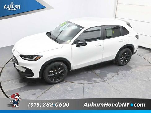 Used 2023 Honda HR-V Sport image 25