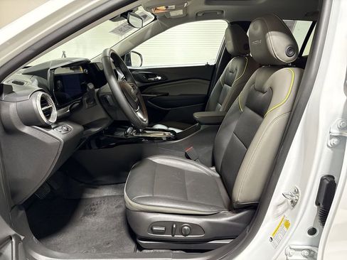 Certified 2026 Chevrolet Trax ACTIV w/ Sunroof Package FWD image 20