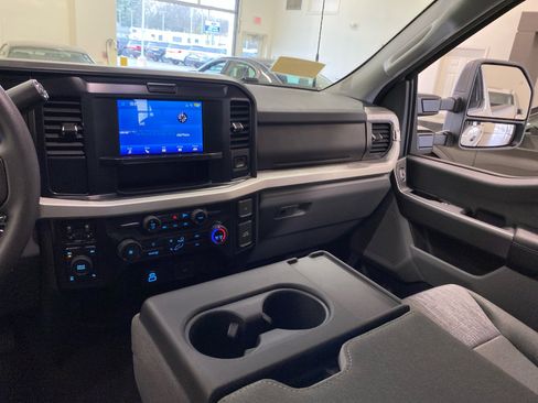 New 2026 Ford F250 XLT image 12
