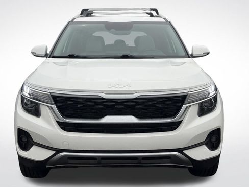 Used 2022 Kia Seltos EX AWD/4WD image 2