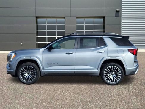 New 2026 GMC Terrain Denali w/ LPO, Black Badging Package AWD/4WD image 2