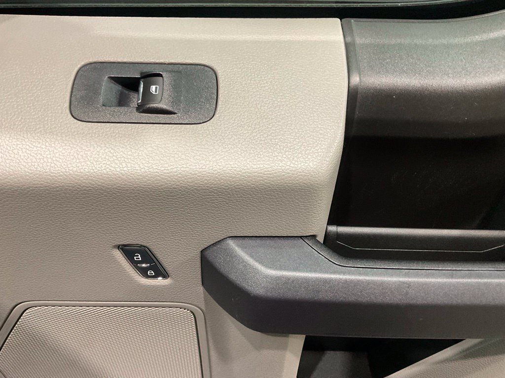 Used 2018 Ford F150 XL w/ Equipment Group 101A Mid AWD/4WD image 12