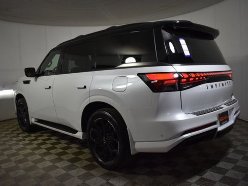 New 2026 INFINITI QX80 4WD image 3