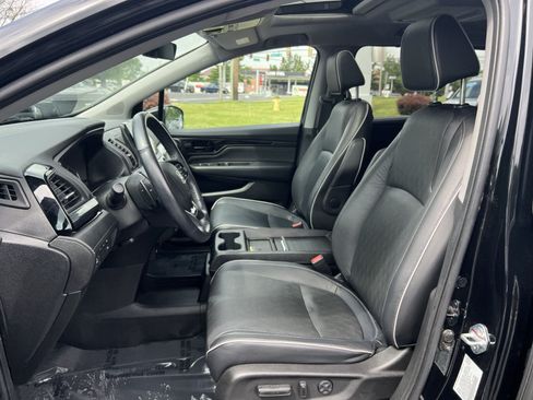 Used 2022 Honda Odyssey Elite image 13