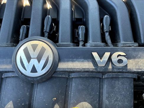 Used 2023 Volkswagen Atlas SE AWD/4WD image 32