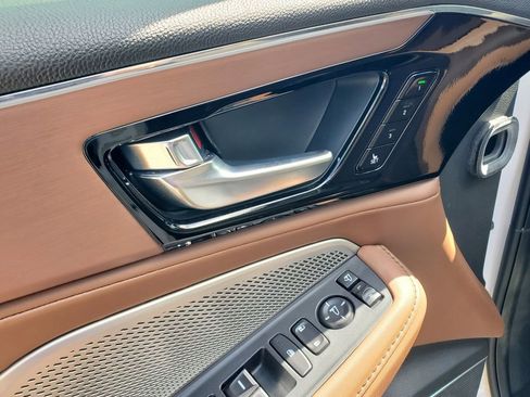 Used 2024 Acura MDX FWD w/ Technology Package image 22