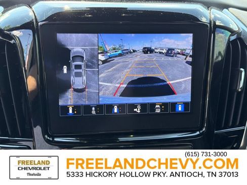 Used 2023 Chevrolet Traverse High Country FWD image 38