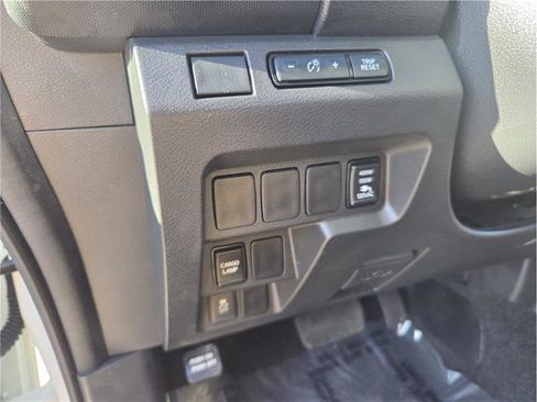 Used 2024 Nissan Frontier S w/ S Utility Package image 12