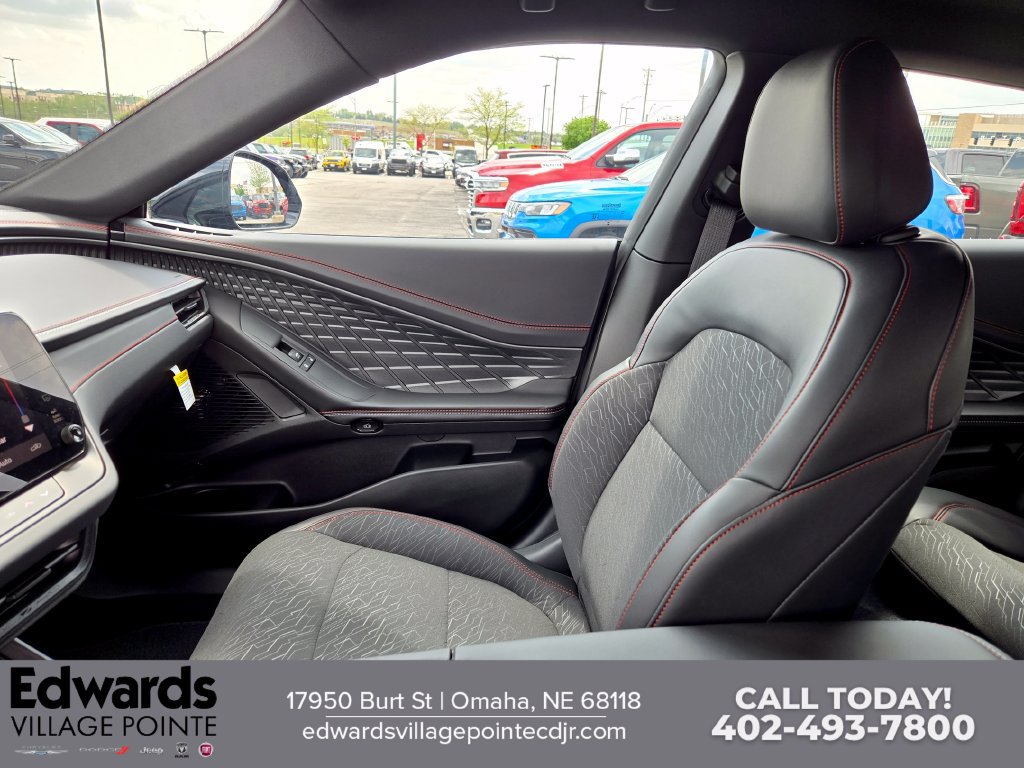 New 2026 Dodge Charger R/T w/ Driver Convenience Group AWD/4WD image 23