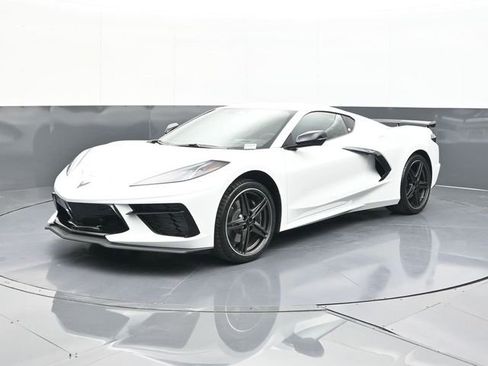 New 2026 Chevrolet Corvette Stingray Preferred Cpe w/ Z51 Performance Package RWD image 6