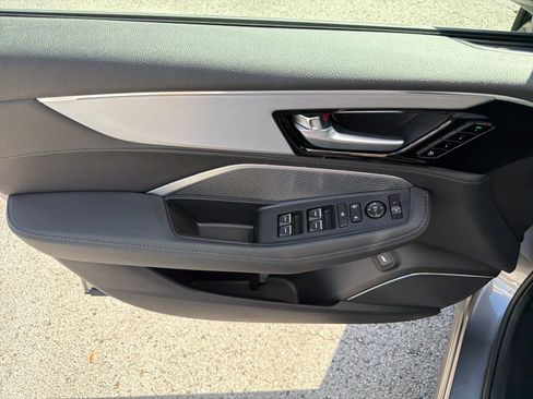 New 2026 Acura MDX Base image 18