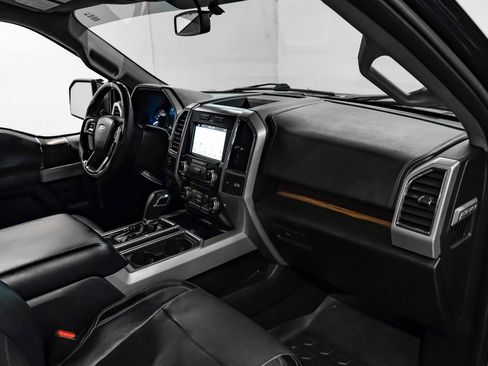Used 2017 Ford F150 Lariat w/ Equipment Group 501A Mid AWD/4WD image 18