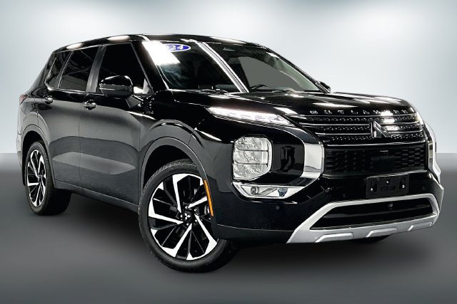 Used 2024 Mitsubishi Outlander SE Black Edition AWD/4WD image 1