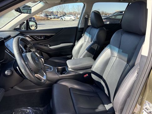 Used 2022 Subaru Outback Limited image 16