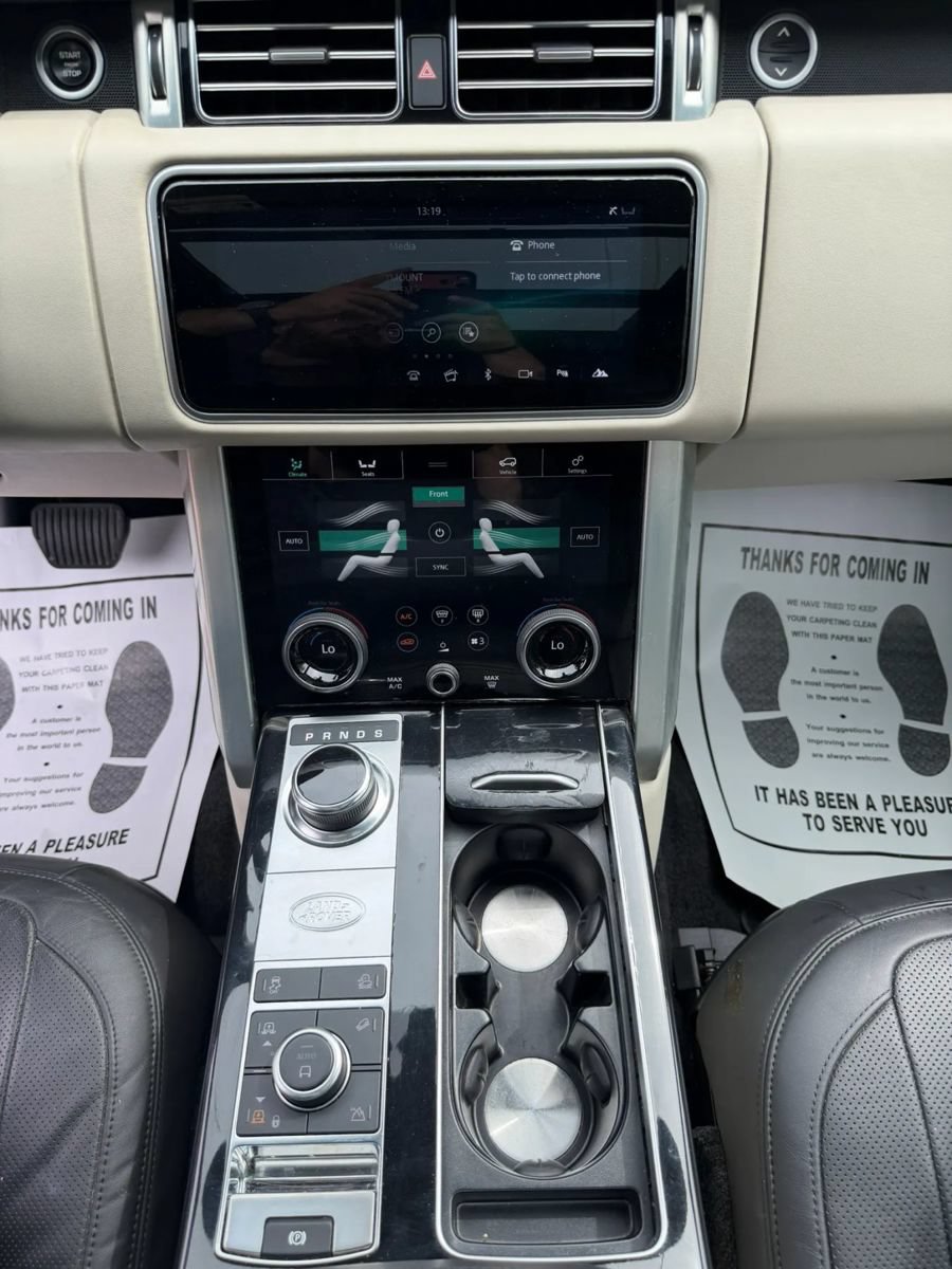 Used 2019 Land Rover Range Rover Supercharged AWD/4WD image 19