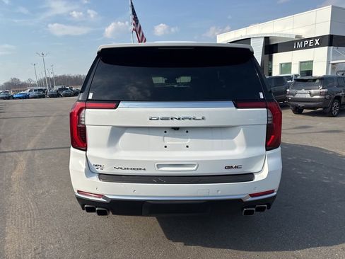 Used 2025 GMC Yukon Denali image 5