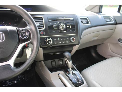 Used 2014 Honda Civic LX image 18