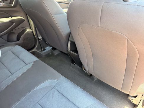 Used 2026 Chevrolet Trax LS FWD image 12