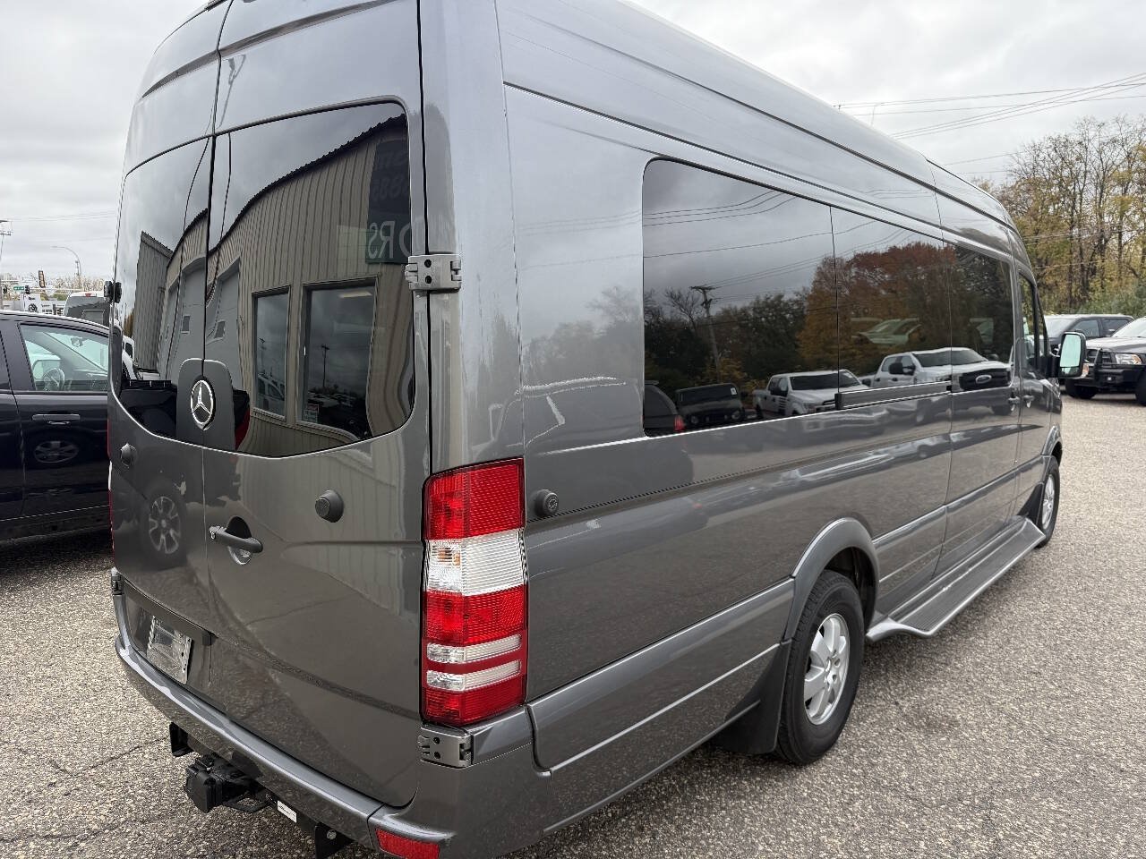 Used 2013 Mercedes-Benz Sprinter 2500 image 9