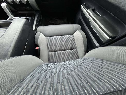 Used 2014 Toyota Tundra SR5 image 14