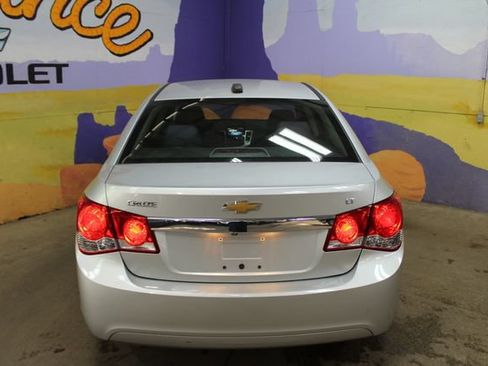 Used 2015 Chevrolet Cruze LT FWD image 7