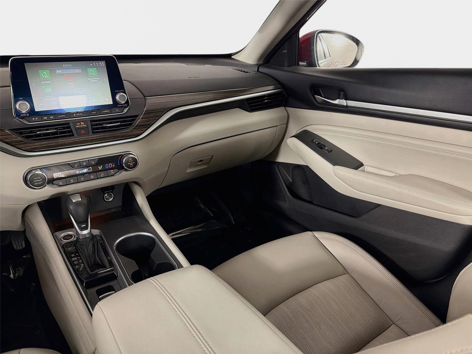 Certified 2019 Nissan Altima 2.5 Platinum FWD image 26