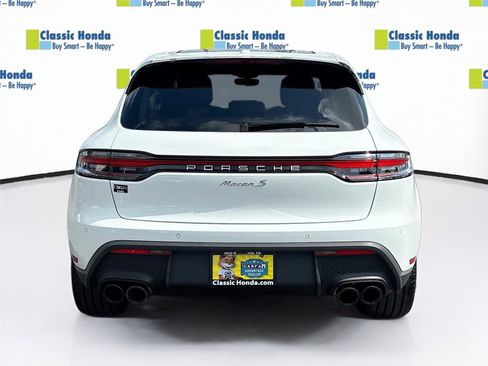 Used 2023 Porsche Macan S AWD/4WD image 7