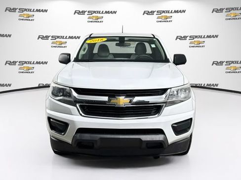 Used 2018 Chevrolet Colorado W/T RWD image 2