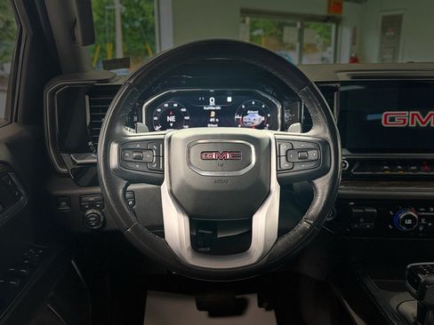 Used 2023 GMC Sierra 1500 Elevation AWD/4WD image 18