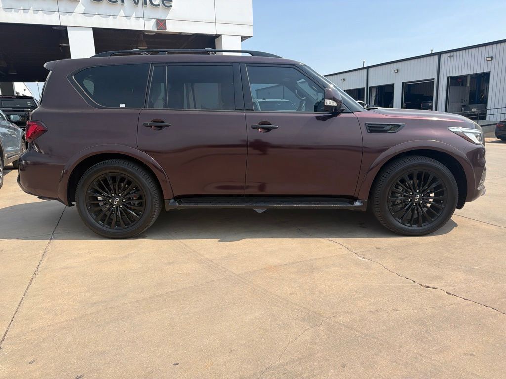 Used 2023 INFINITI QX80 Sensory w/ Cargo Package AWD/4WD image 2