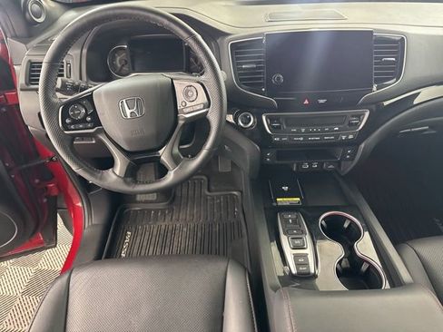 Certified 2024 Honda Passport Black Edition image 35