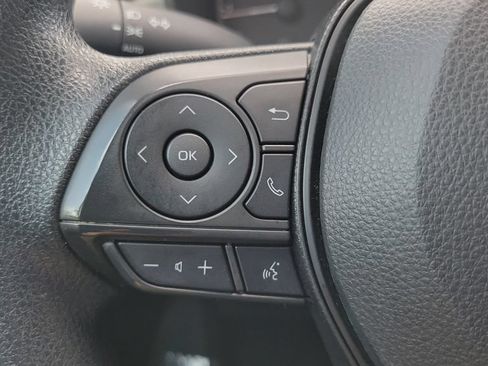 Certified 2023 Toyota Corolla LE FWD image 19