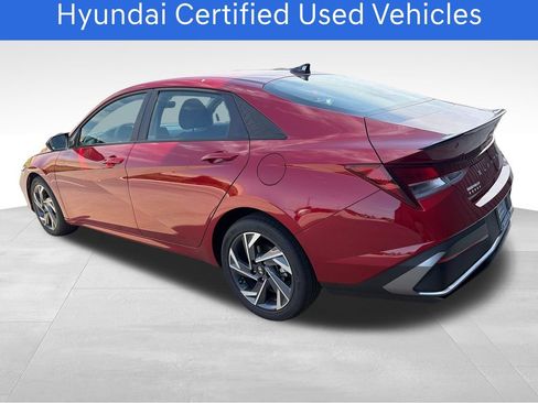 Certified 2025 Hyundai Elantra Sport FWD image 3