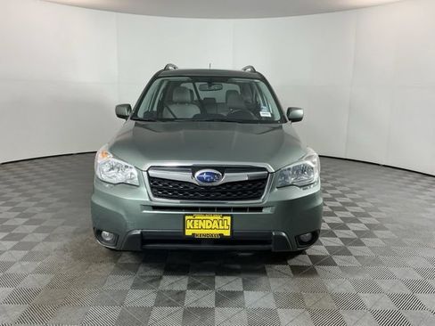 Used 2014 Subaru Forester 2.5i Limited AWD/4WD image 2