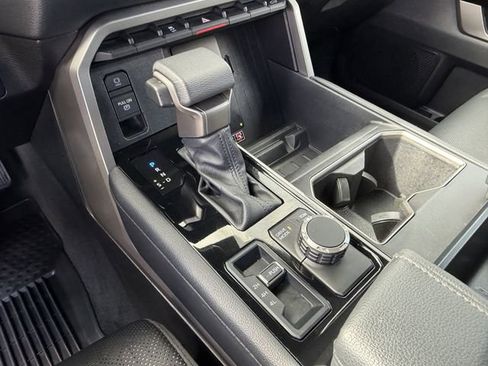 Used 2025 Toyota Tundra Limited w/ Power Package image 17