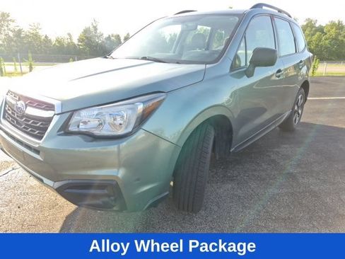 Used 2017 Subaru Forester 2.5i w/ Alloy Wheel Package AWD/4WD image 2